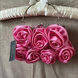 NWT Bella Collection Pink Roses Crossbody Clutch Chain Strap Small